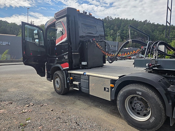 Volvo FH 540 3 of 5