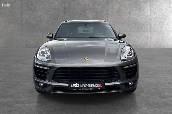 Porsche Macan S 3 of 25