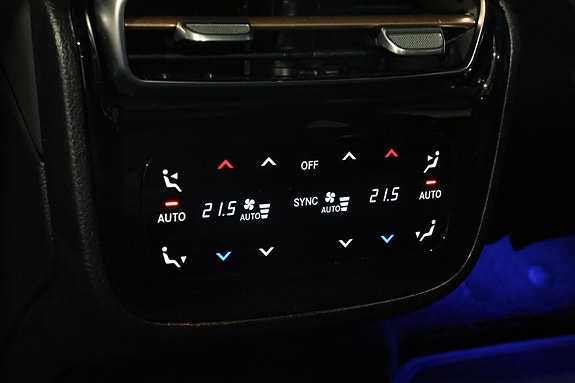 Mercedes-Benz EQE SUV 16 of 30