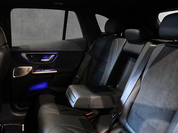 Mercedes-Benz EQE SUV 15 of 30