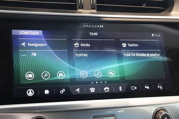 Jaguar I-PACE 20 of 28