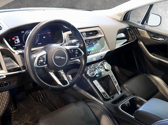 Jaguar I-PACE 28 of 28