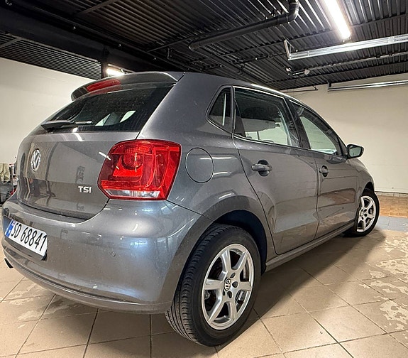 Volkswagen Polo 5 of 30