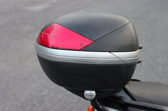Yamaha FZ6-S Fazer 17 of 20