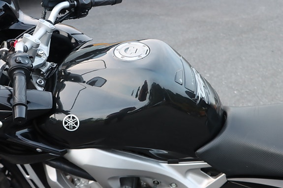 Yamaha FZ6-S Fazer 6 of 20