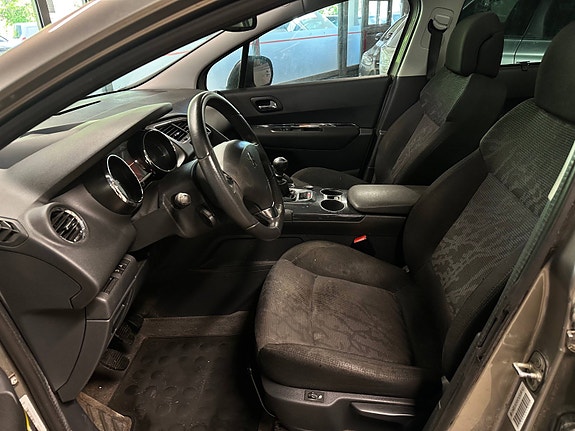 Peugeot 3008 11 of 30