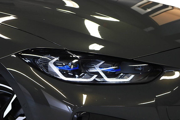 BMW i4 4 of 30