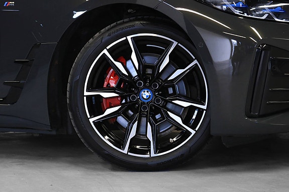 BMW i4 5 of 30