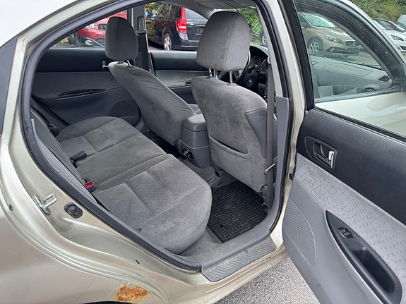 Mazda 6 7 of 17