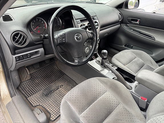 Mazda 6 13 of 17