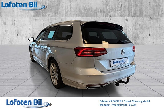 Volkswagen Passat 11 of 30