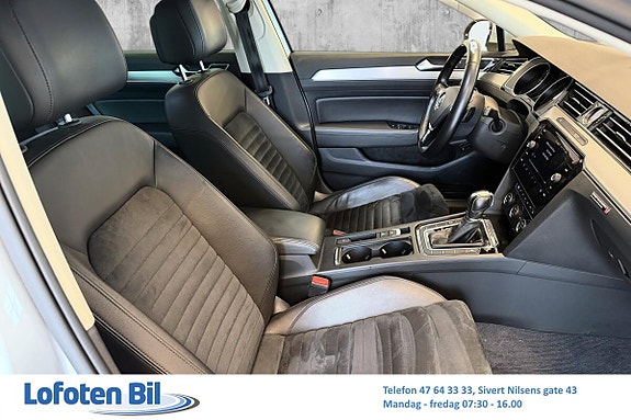 Volkswagen Passat 14 of 30