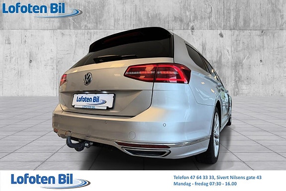 Volkswagen Passat 10 of 30