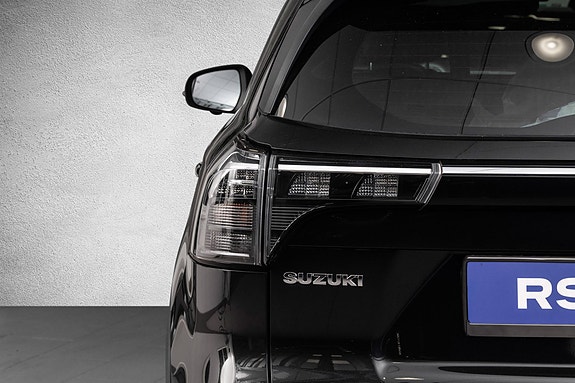 Suzuki S-Cross 7 of 13
