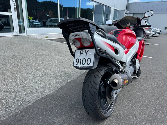 Yamaha YZF 600R 20 of 22