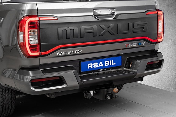 Maxus T90 EV 6 of 23