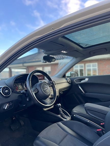 Audi A1 7 of 11