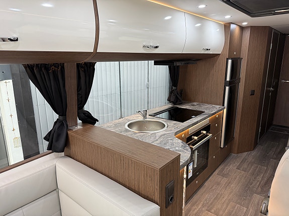 Volvo 9900. Luksus-camping/Racebuss! 15 of 30
