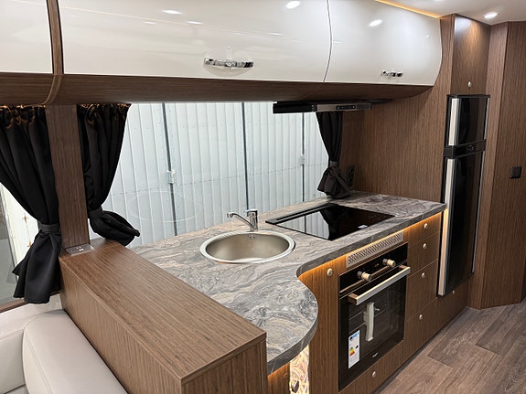 Volvo 9900. Luksus-camping/Racebuss! 17 of 30