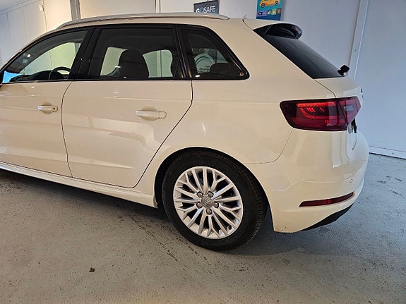 Audi A3 3 of 30