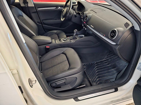 Audi A3 11 of 30