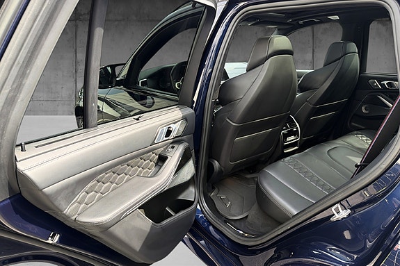 BMW X5 M 9 of 17