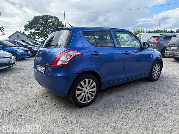 Suzuki Swift 5 of 30