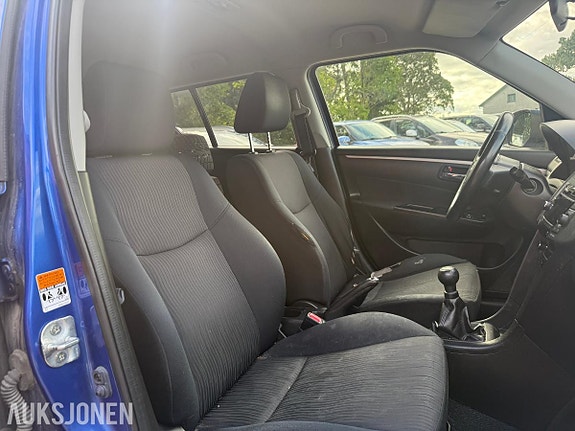 Suzuki Swift 19 of 30