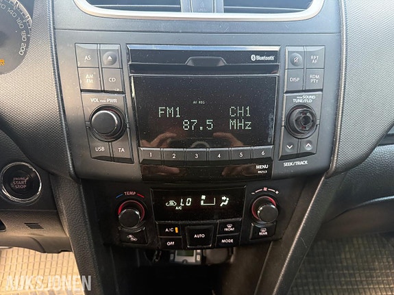 Suzuki Swift 26 of 30