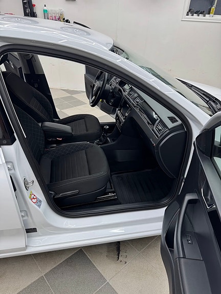 Skoda Rapid Spaceback 15 of 29