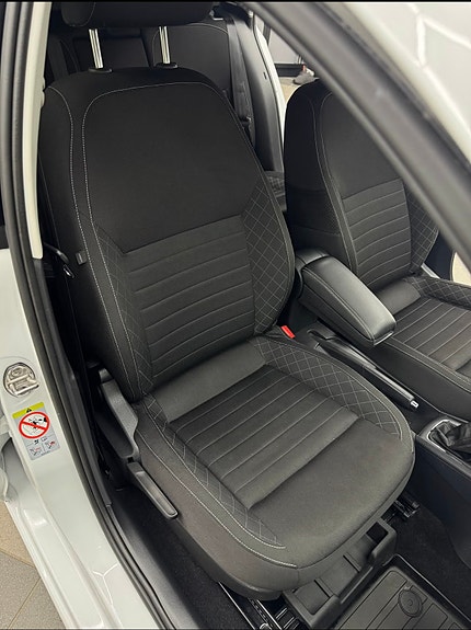 Skoda Rapid Spaceback 19 of 29