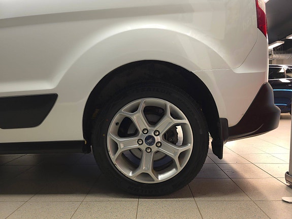 Ford Transit Connect 5 of 30