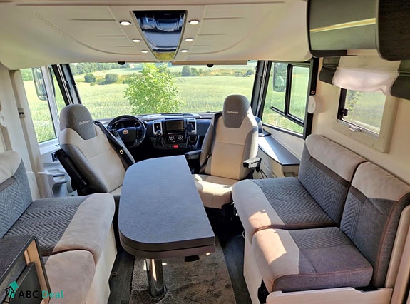 Challenger 3048 XLB Premium med hydr.støtteben og ac montert 17 of 30