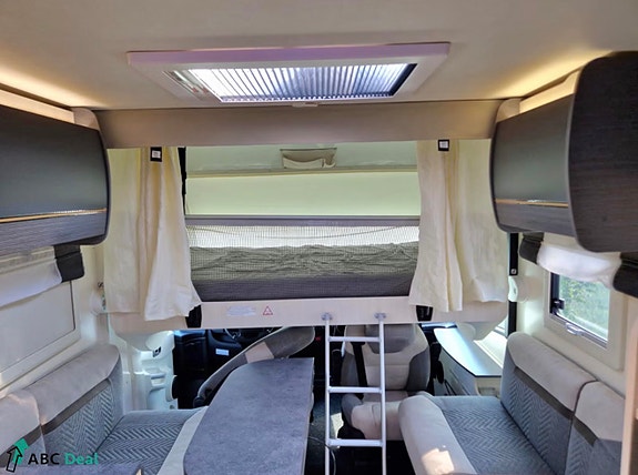Challenger 3048 XLB Premium med hydr.støtteben og ac montert 16 of 30