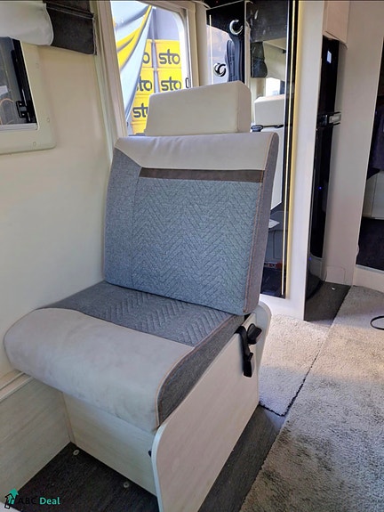 Challenger 3048 XLB Premium med hydr.støtteben og ac montert 20 of 30