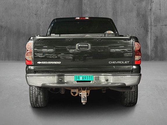 Chevrolet Silverado 1500 10 of 21