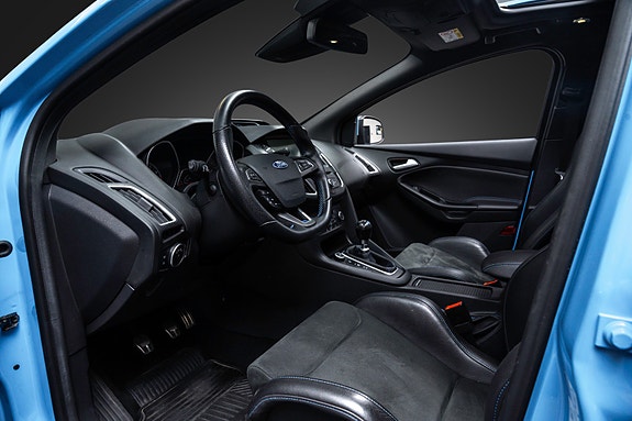 Ford Focus 13 of 27
