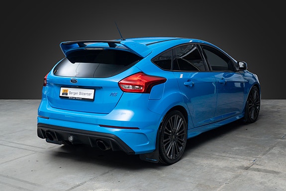 Ford Focus 10 of 27
