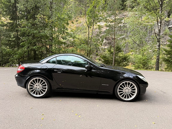 Mercedes-Benz SLK200 5 of 17