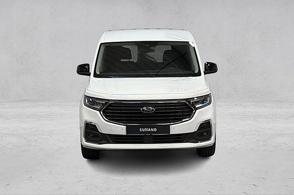 Ford Transit Connect 8 of 22
