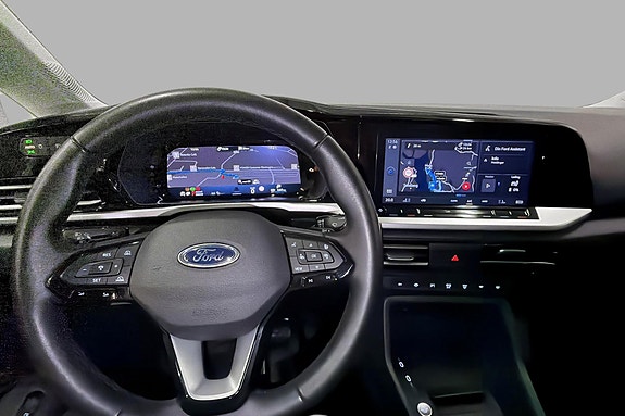Ford Transit Connect 16 of 22