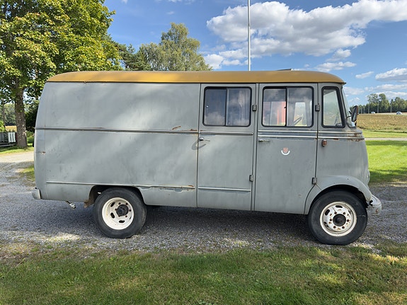 Mercedes-Benz 407 6 of 30