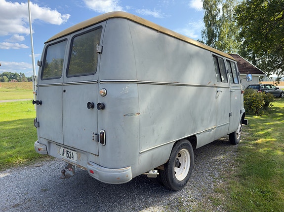 Mercedes-Benz 407 9 of 30