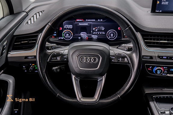 Audi Q7 28 of 30