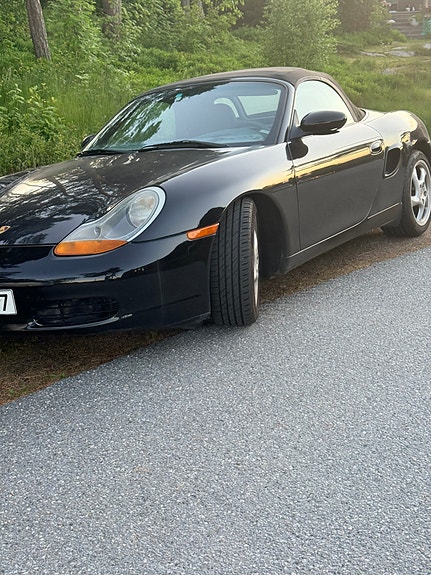 Porsche Boxster 4 of 8