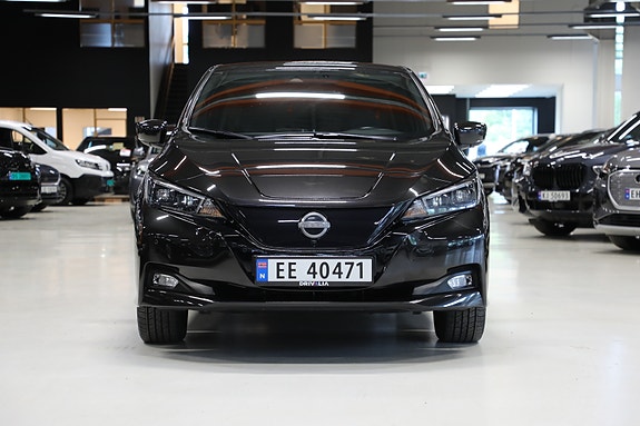 Nissan Leaf 3 of 30