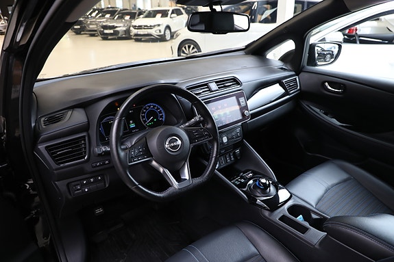 Nissan Leaf 21 of 30