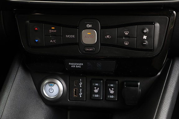 Nissan Leaf 16 of 30