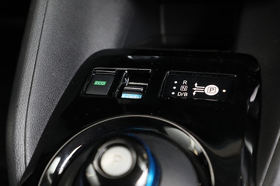 Nissan Leaf 17 of 30