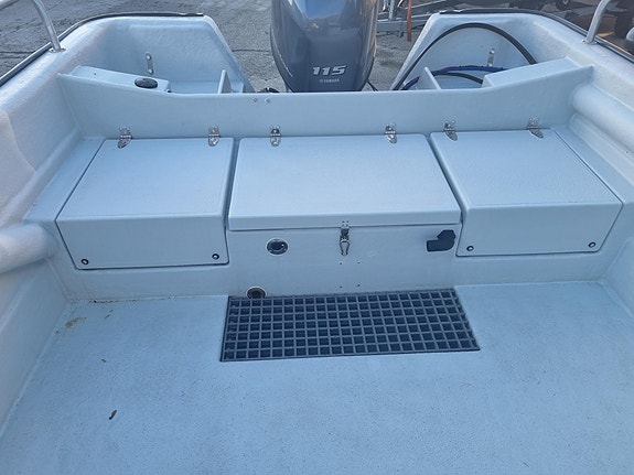 Fiskerigodkjent Øien 710 FH m/Yamaha F 80 hk. Klar for høstens teinefiske 7 of 14